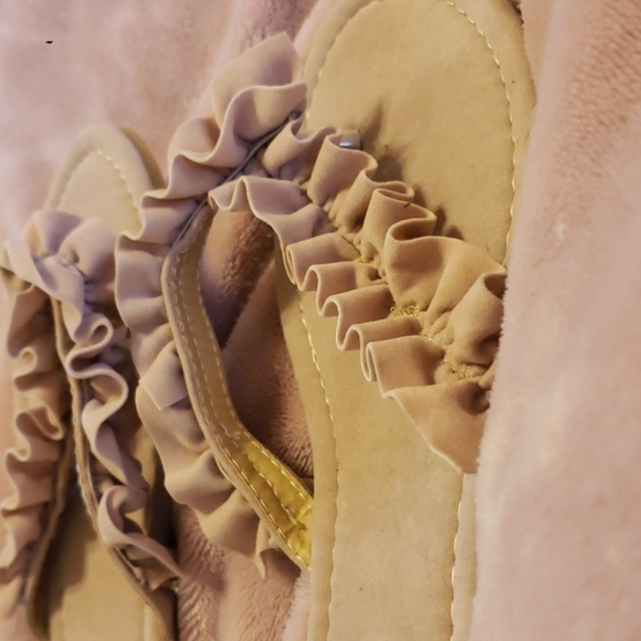 Nude Flip Flops - Picture 2 of 2